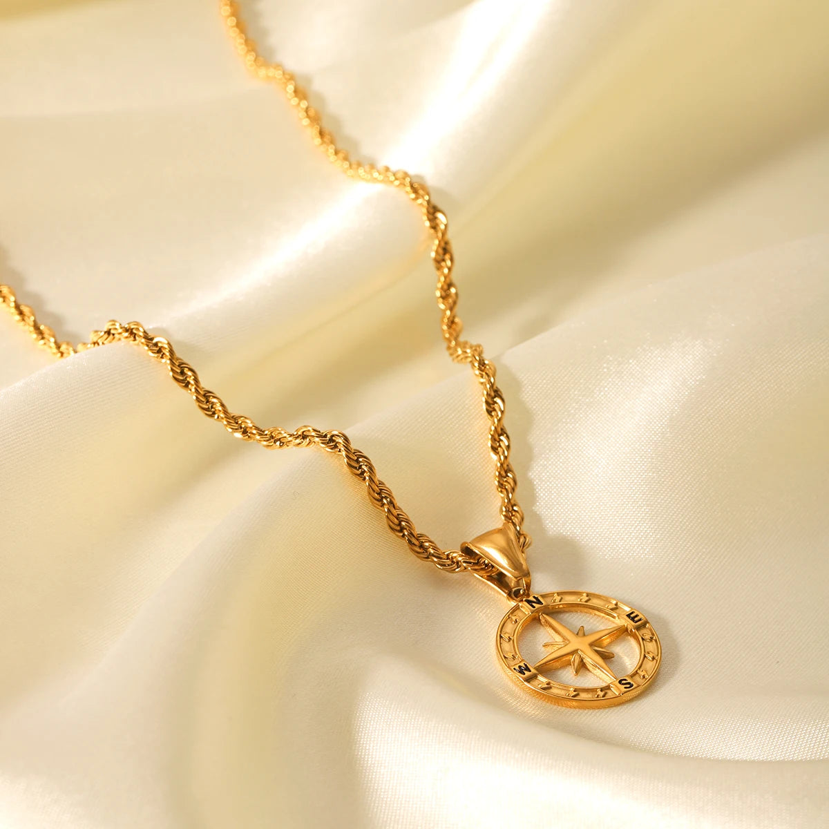 Compass Pendant (Gold)