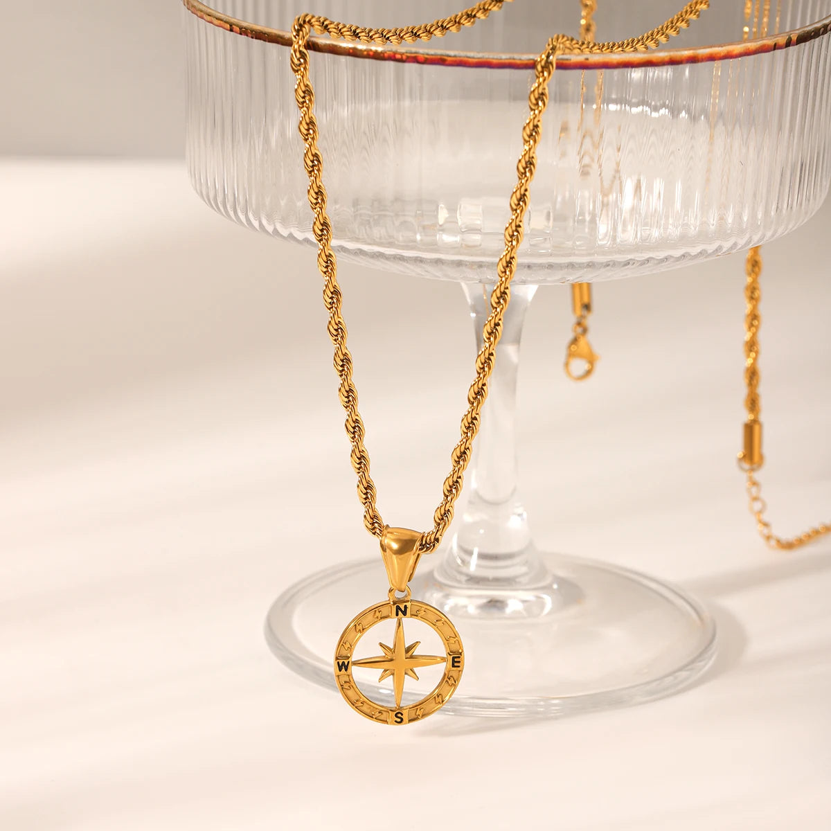 Compass Pendant (Gold)