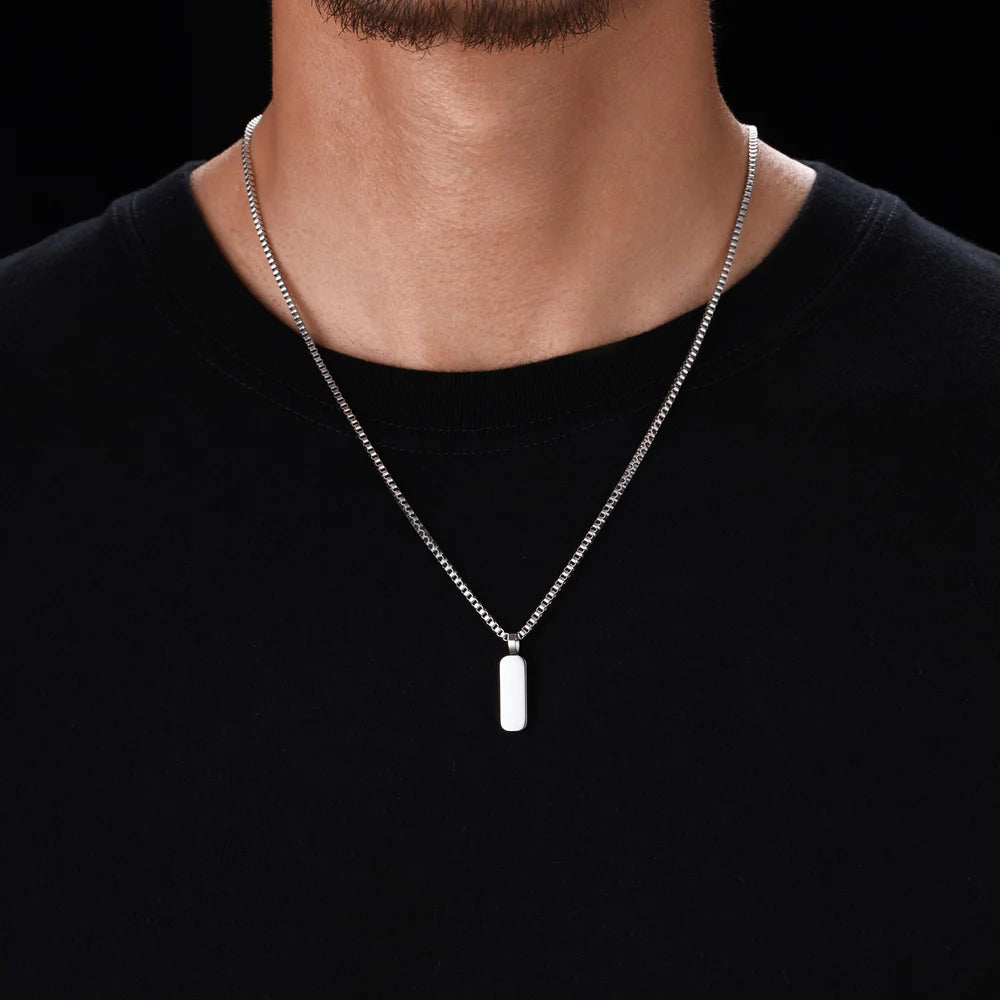 Box Pendant Necklace – Gold / Silver